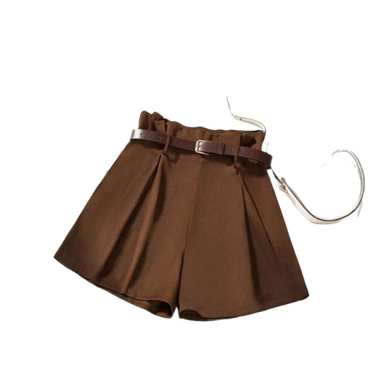 Damen Bleistiftshorts mit Gürtel und eleganten Falten EB
