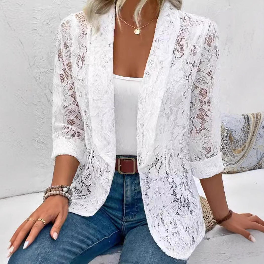 Damen Spitzenblazer mit feinen Details und lässigem Schnitt EB