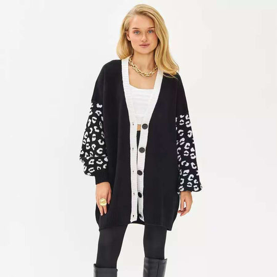 Damen Strickjacke mit Leopardenmuster und femininen Details EB