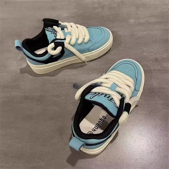 Damen Sneakers mit innovativem Schnürsystem und gepolsterter Innensohle EB