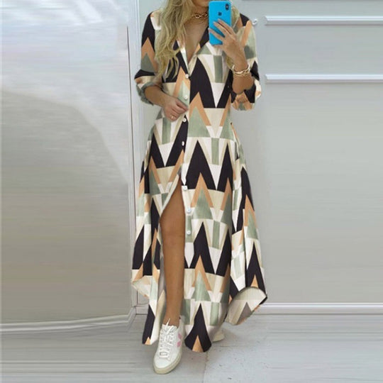 Damen Maxikleid mit Aufdruck im Zeitungslayout und seitlichem Schlitz EB