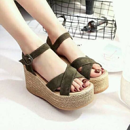 Damen Plateau-Sandalen mit modischen Kreuzriemen und stabilem Korkabsatz EB