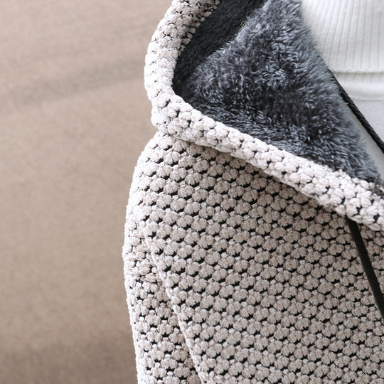 Damen gemütliche Kapuzenjacke mit weichem Innenfutter und innovativem Schnitt EB