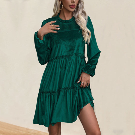 Damen Midikleid mit eleganten Rüschendetails aus sanftem Velvet EB