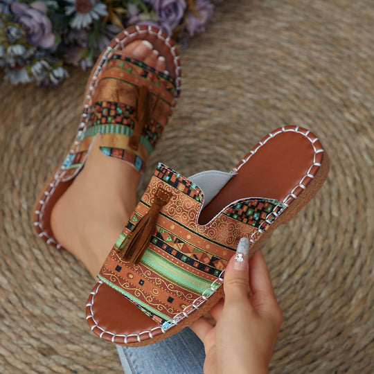Damen Sommerschuhe mit buntem Ethno-Design und bequemer Fußbettung EB