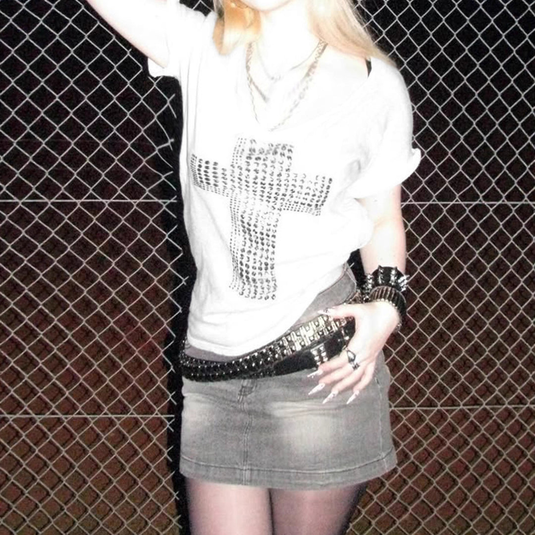 Damen stylisches Oversized T-Shirt mit Kreuz-Print und Glitzerdetails EB