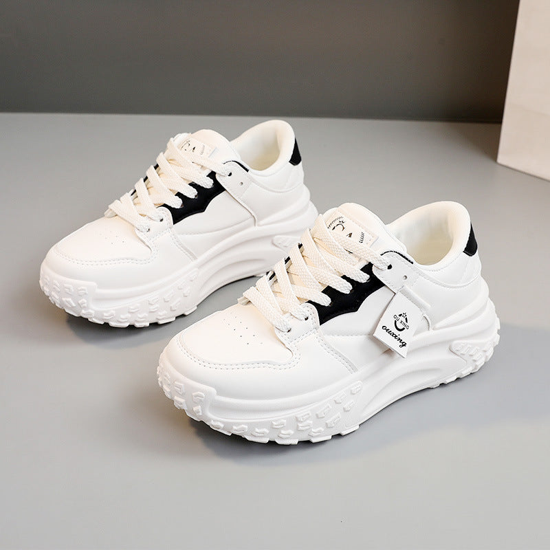 Damen Sneaker mit sportivem Design und rutschfester Sohle EB