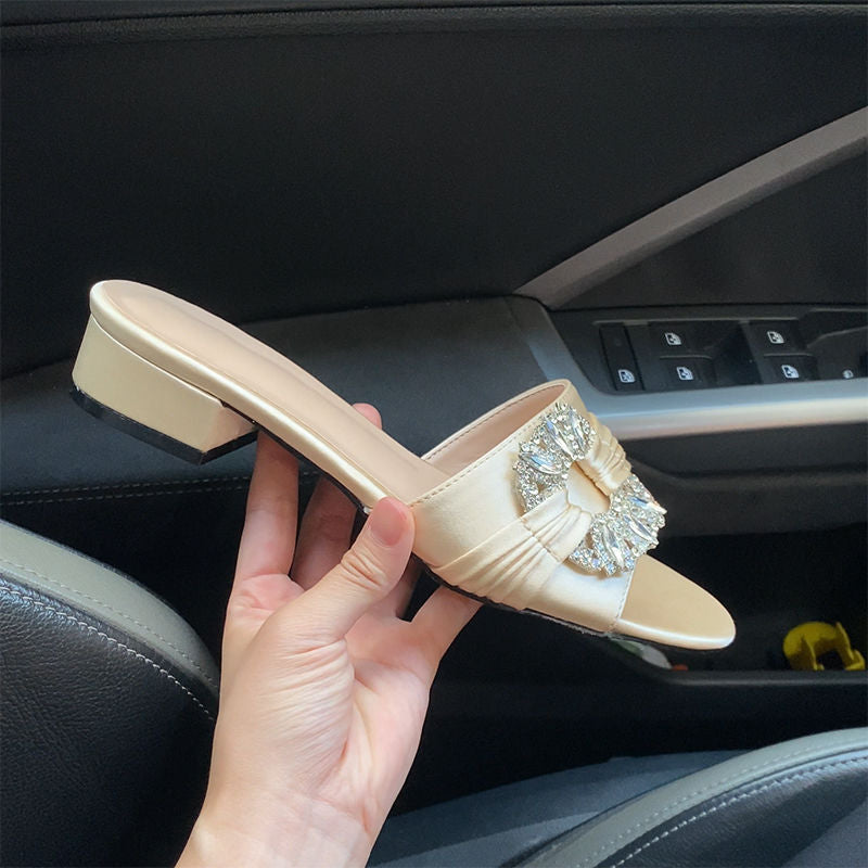 Damen elegante Riemchen Mules mit funkelnder Schmuckapplikation EB