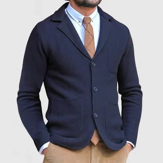 Herren modische Strickjacke mit eleganten Knopfdetails und praktischen Taschen EB