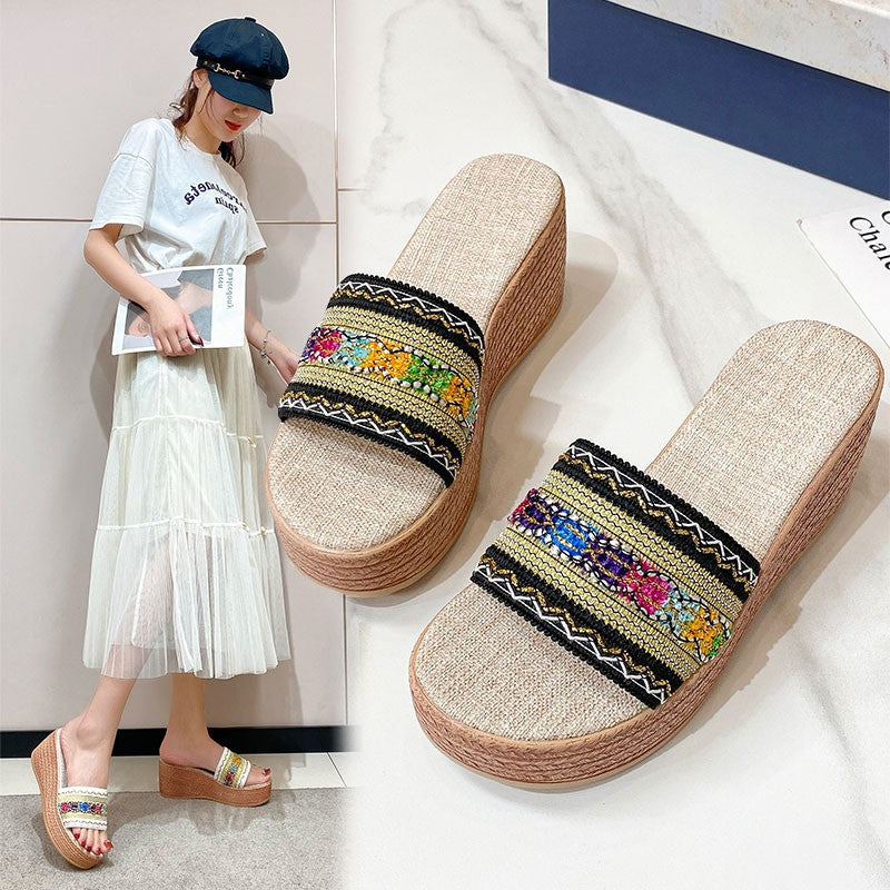 Damen Wedge-Sandalen mit eleganten Glitzer-Applikationen EB