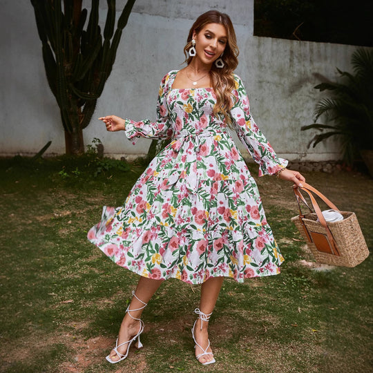Damen Midikleid mit floralem Print und schmeichelndem Schnitt EB