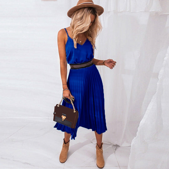 Damen Plissee Midi-Kleid mit Spaghettiträgern und schmeichelnder Silhouette EB