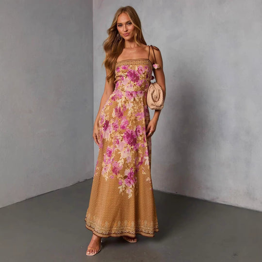 Damen Maxikleid im romantischen Bohemian-Stil mit floralen Akzenten und verstellbaren Trägern EB