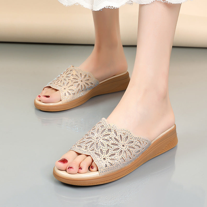 Damen Elegante Wedge-Sandaletten mit funkelndem Blütenmuster und komfortablem Fußbett EB