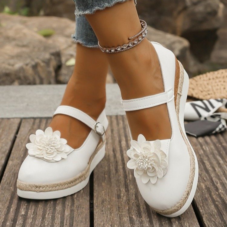 Damen Wedge-Sandaletten mit floraler Verzierungen und komfortabler Sohle EB
