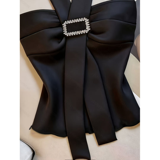 Damen Elegantes Top mit schickem Krawattendesign und funkelndem Schmuckdetail EB