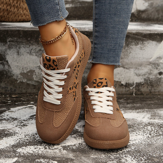 Damen Sneakers im sportlichen Retro-Design mit rutschfester Sohle EB