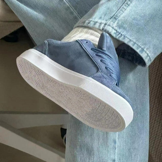 Damen Sneakers mit stylischen Sternen-Applikationen EB