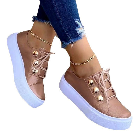 Damen  Plateau-Sneaker mit dekorativen Metallknöpfen und dicker Komfortsohle EB