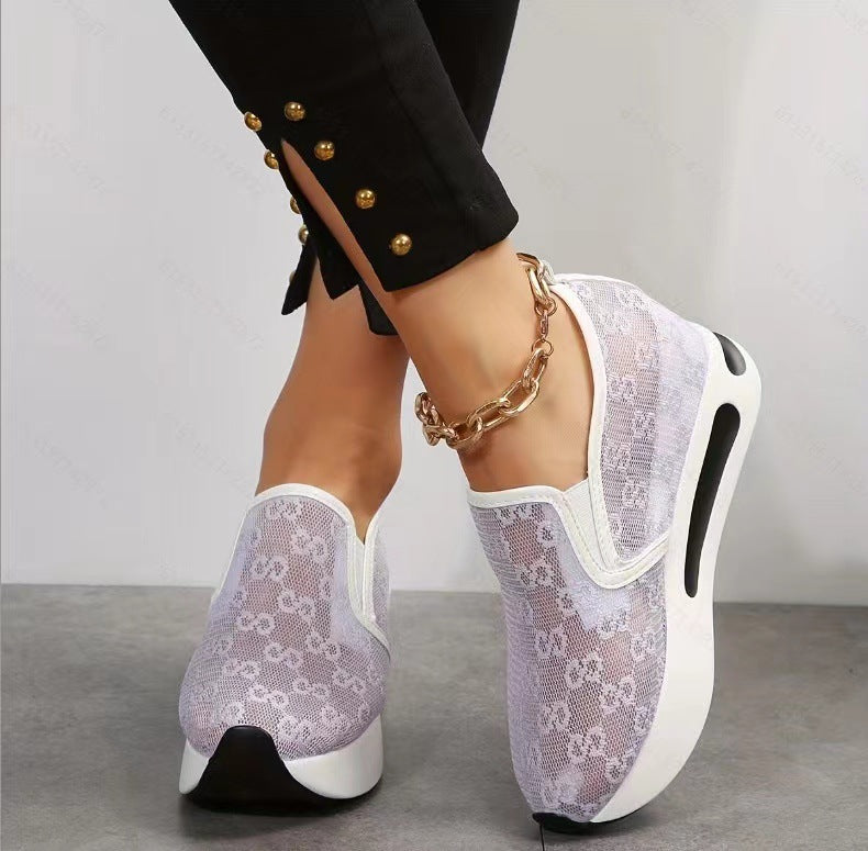 Damen Komfortable Sneaker mit floralem Stickmuster und rutschfester Sohle EB