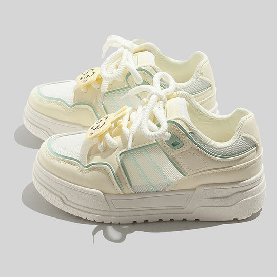 Damen Verspielte Sneakers mit tierischen Applikationen und bequemer Dämpfung EB