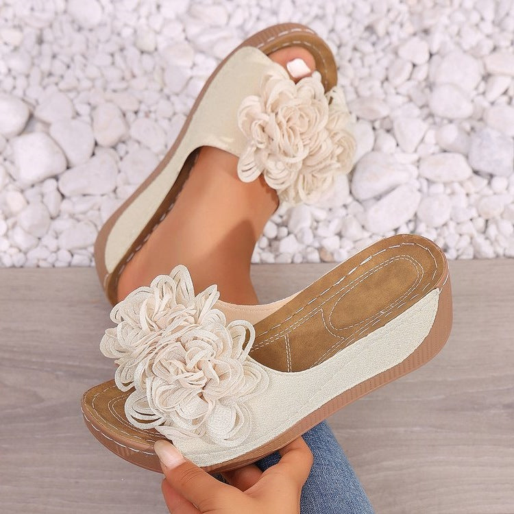 Damen modische Pantoletten mit floralen Applikationen EB