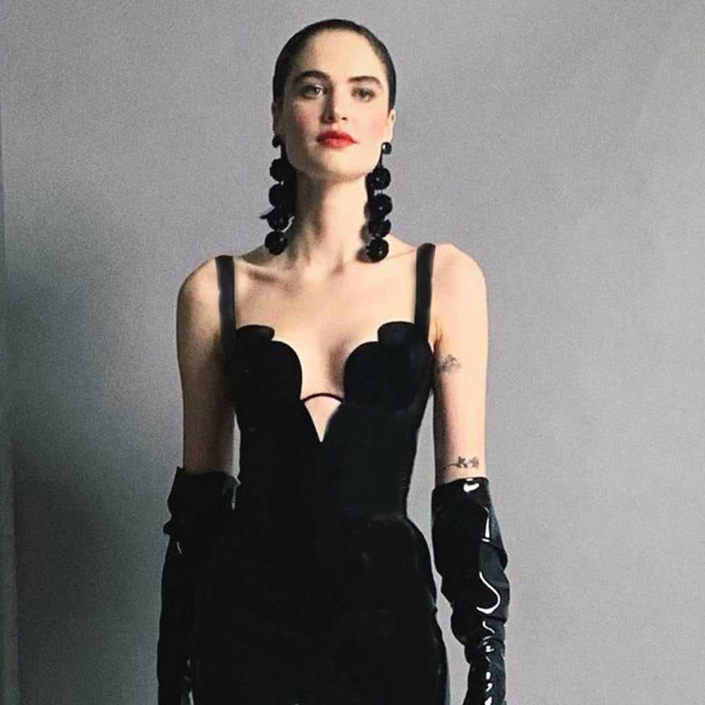 Damen figurbetontes Kleid mit V-Ausschnitt EB