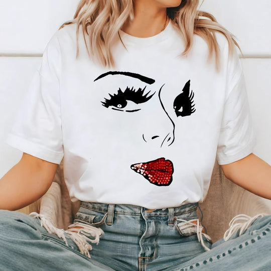 Damen T-Shirt mit kreativem Grafikdruck und luxuriösen Paillettenakzenten EB