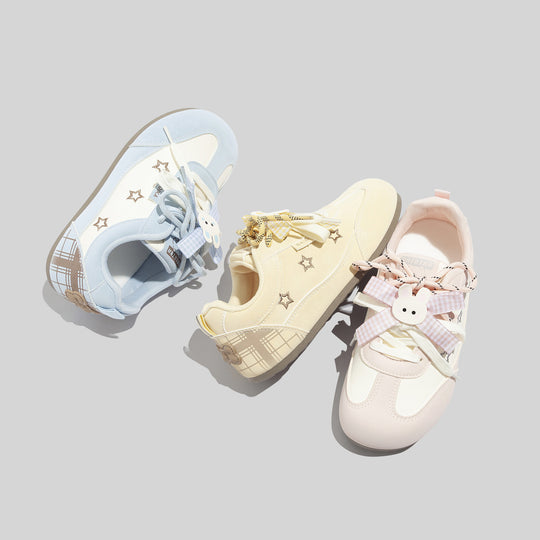 Damen Sneakers mit modernem Sternen-Muster und weicher Dämpfung EB