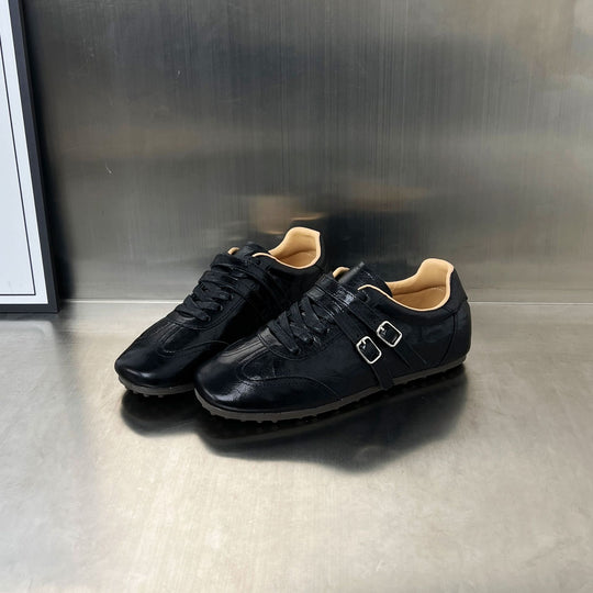 Damen Sportliche Sneaker mit verstellbaren Riemen und bequemer Sohle EB