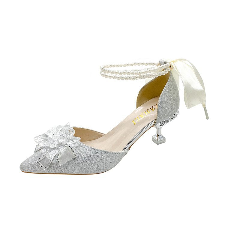 Damen elegante High Heel Pumps mit funkelndem Schmuck und Blumenakzent EB