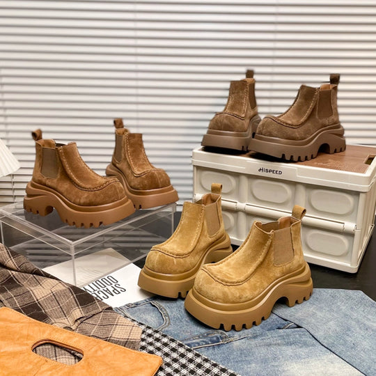 Damen Chunky Chelsea Boots mit rutschfester Profilsohle und weichem Veloursleder EB