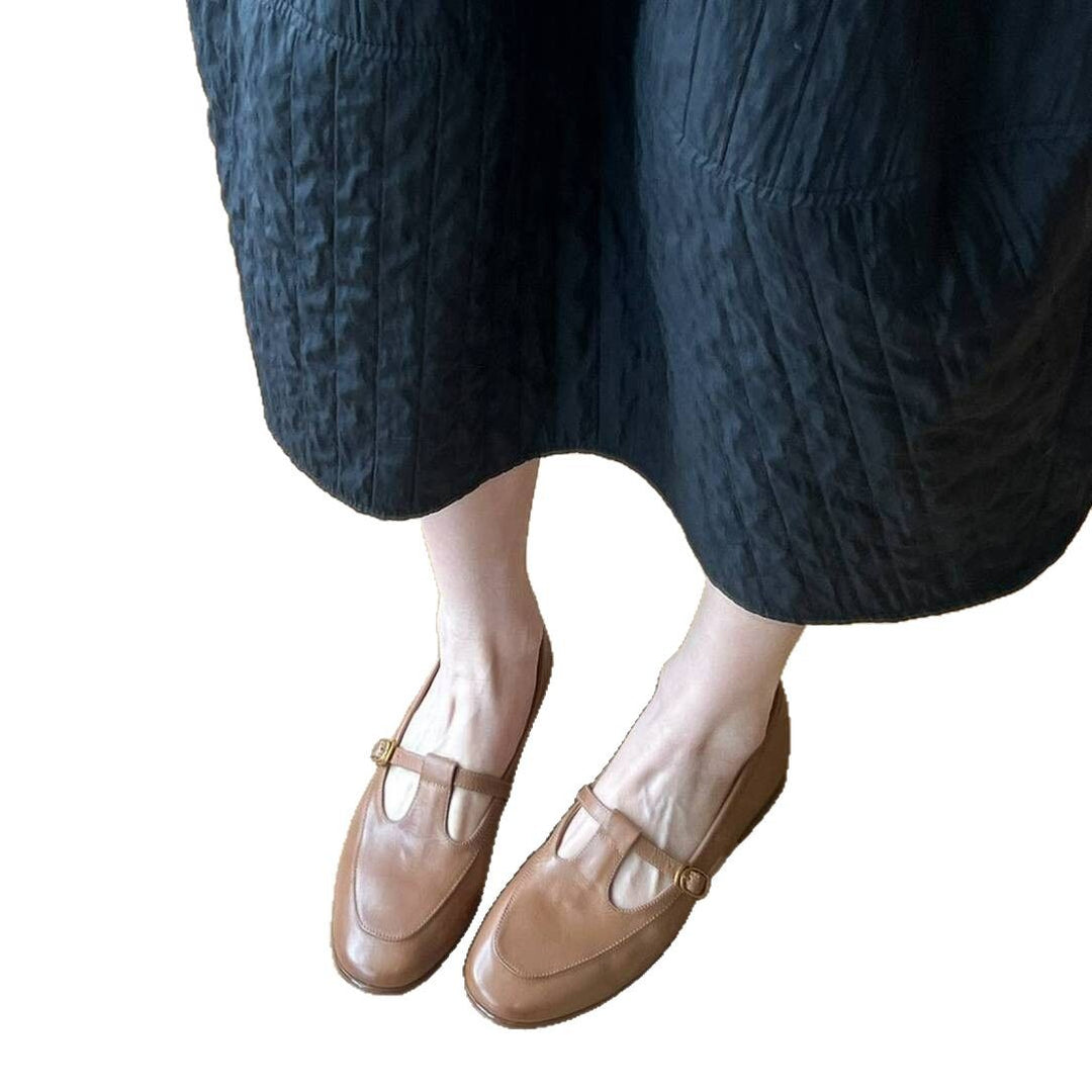 Damen elegante Mokassins mit dekorativem Riemen und glänzender Oberfläche EB