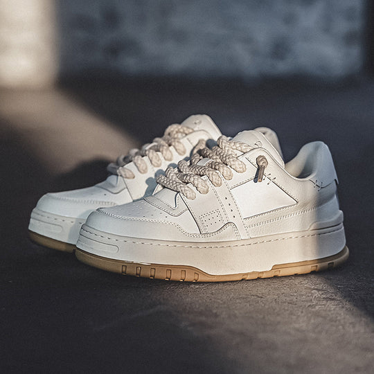 Damen modische Sneaker mit ergonomischer Schnürung und dämpfender Sohle EB