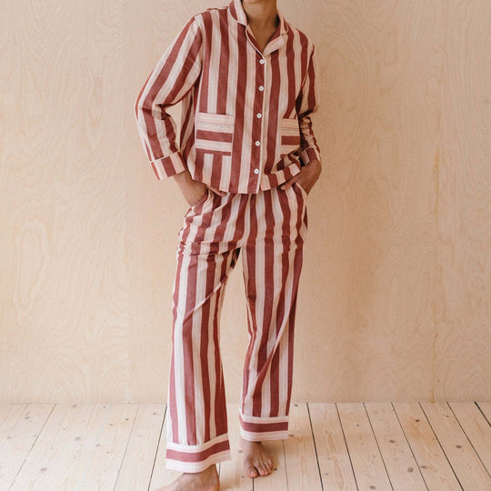 Damen Pyjama-Set mit modischem Streifenmuster EB