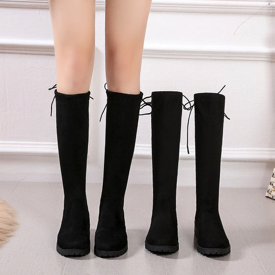 Damen Überknee-Stiefel mit samtiger Oberfläche und verstellbarem Schnürdetail EB