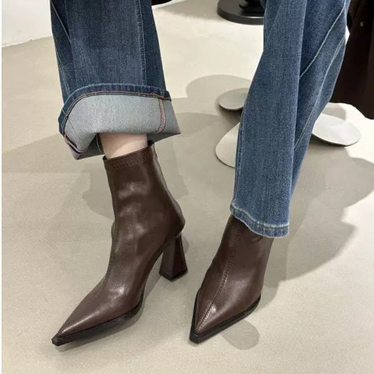Damen elegante Ankle Boots mit spitzem Design und komfortablem Blockabsatz EB