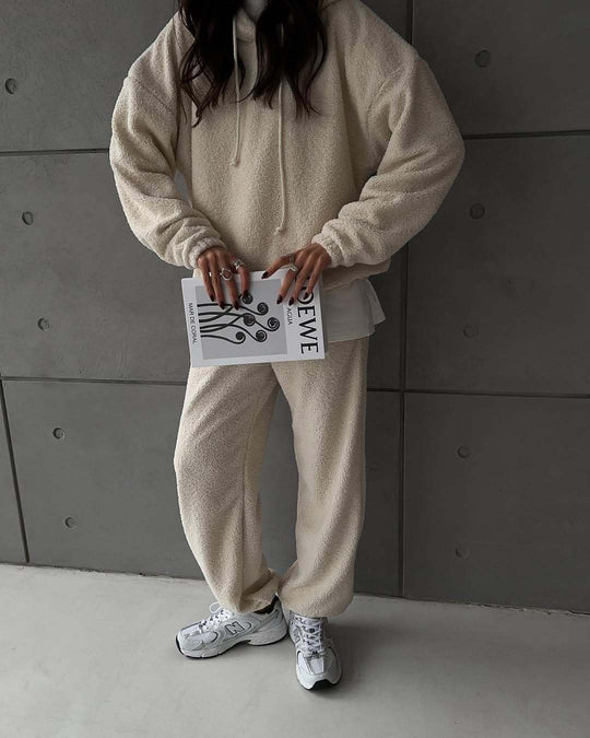 Damen Kuscheliges Sherpa-Loungewear-Set mit Oversized-Kapuzenpullover und weiten Bündchenhosen EB