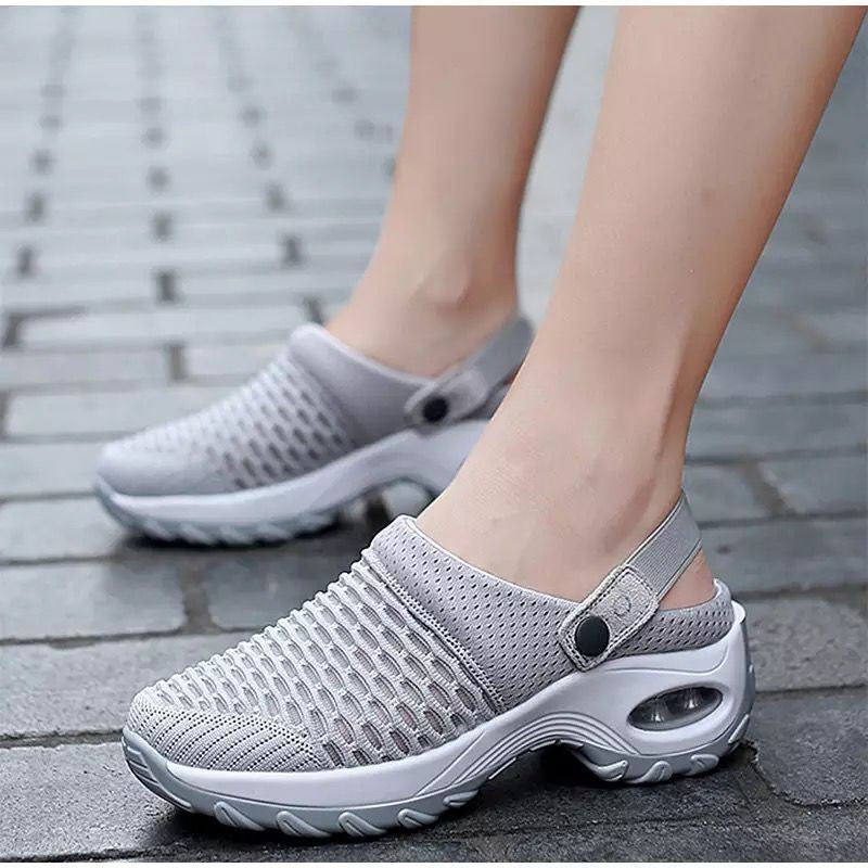 Unisex Atmungsaktive Mesh-Clogs mit verstellbarem Fersenriemen und rutschfester Sohle EB