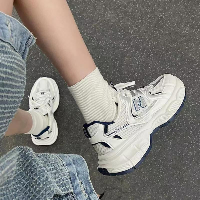 Damen Stylish Sportschuhe mit atmungsaktivem Obermaterial und dämpfender Sohle EB