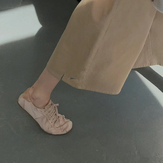 Damen Komfortable Sneaker mit elastischen Schnürdetails EB