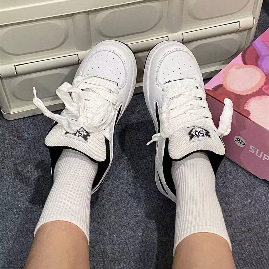 Damen Sportliche Freizeitsneaker mit atmungsaktivem Obermaterial und rutschfester Sohle EB
