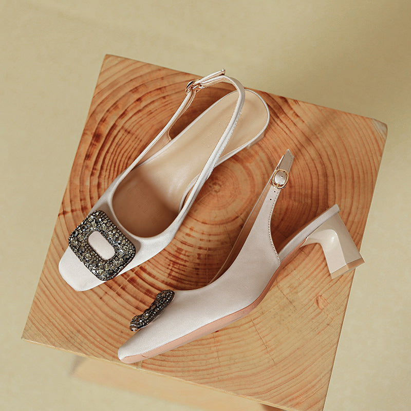 Damen Slingback-Pumps mit dekorativem Schmuckelement und komfortablem Blockabsatz EB