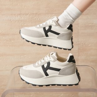 Damen sportliche Plateau-Sneaker mit stylischem Design und komfortabler Dämpfung EB
