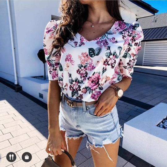 Damen Destroyed Jeans-Shorts im lässigen Vintage-Stil mit unregelmäßigem Saum EB