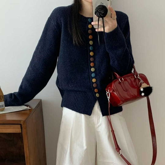 Damen Strickcardigan mit bunten Knopfdetails und angenehmer Passform EB