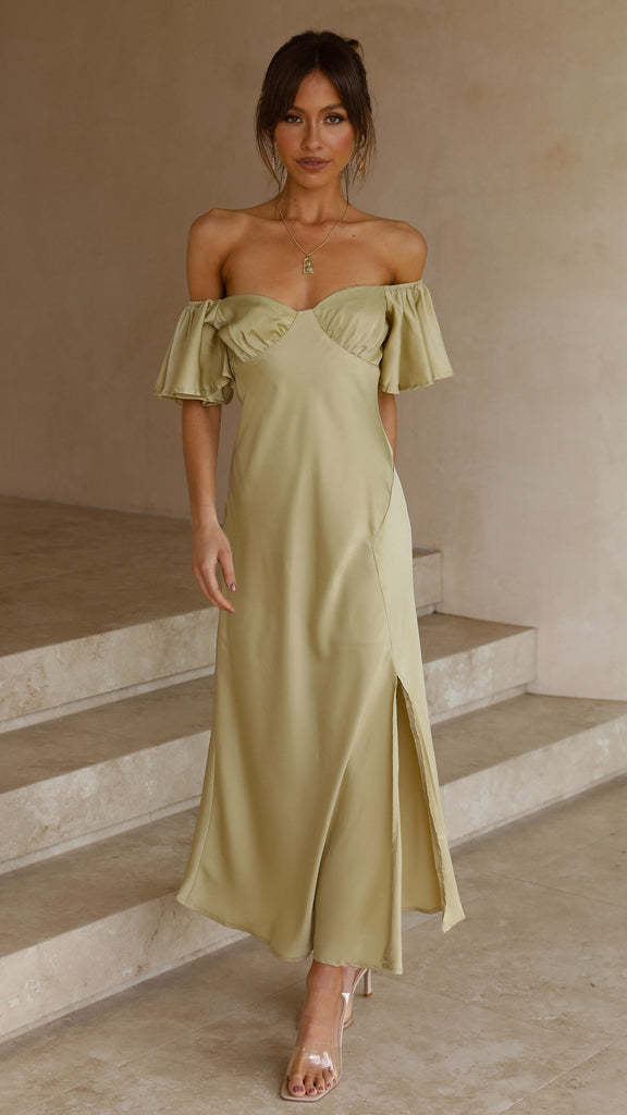 Damen Maxikleid mit voluminösen Rüschendetails und seitlichem Schlitz EB