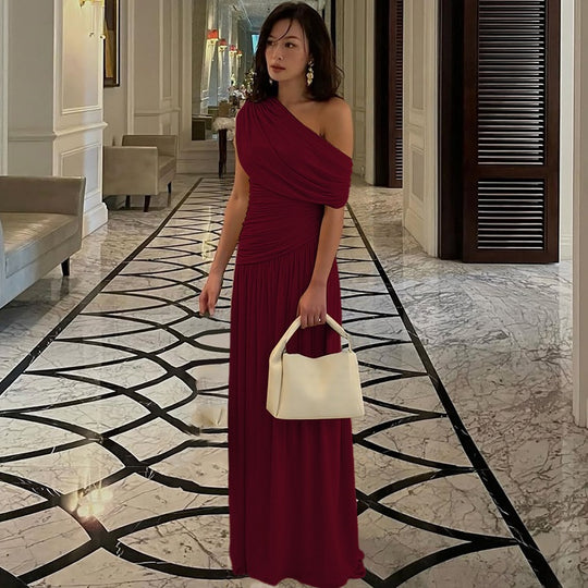 Damen Elegantes asymmetrisches Maxikleid mit Raffungen EB