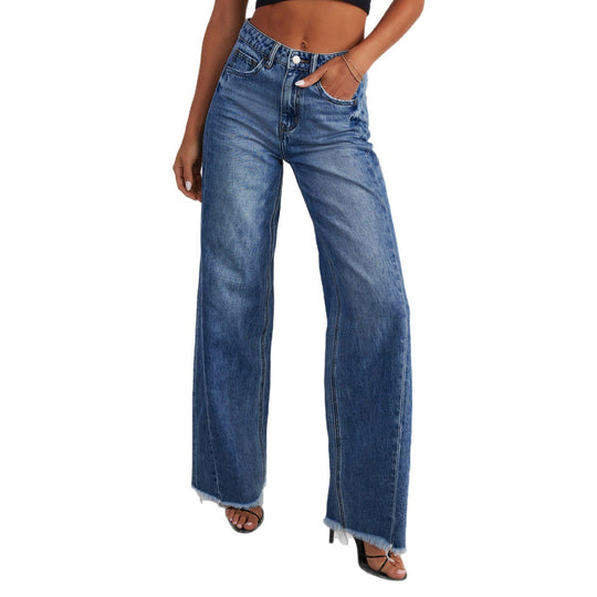 Damen Weitgeschnittene Jeans mit fransigen Säumen EB