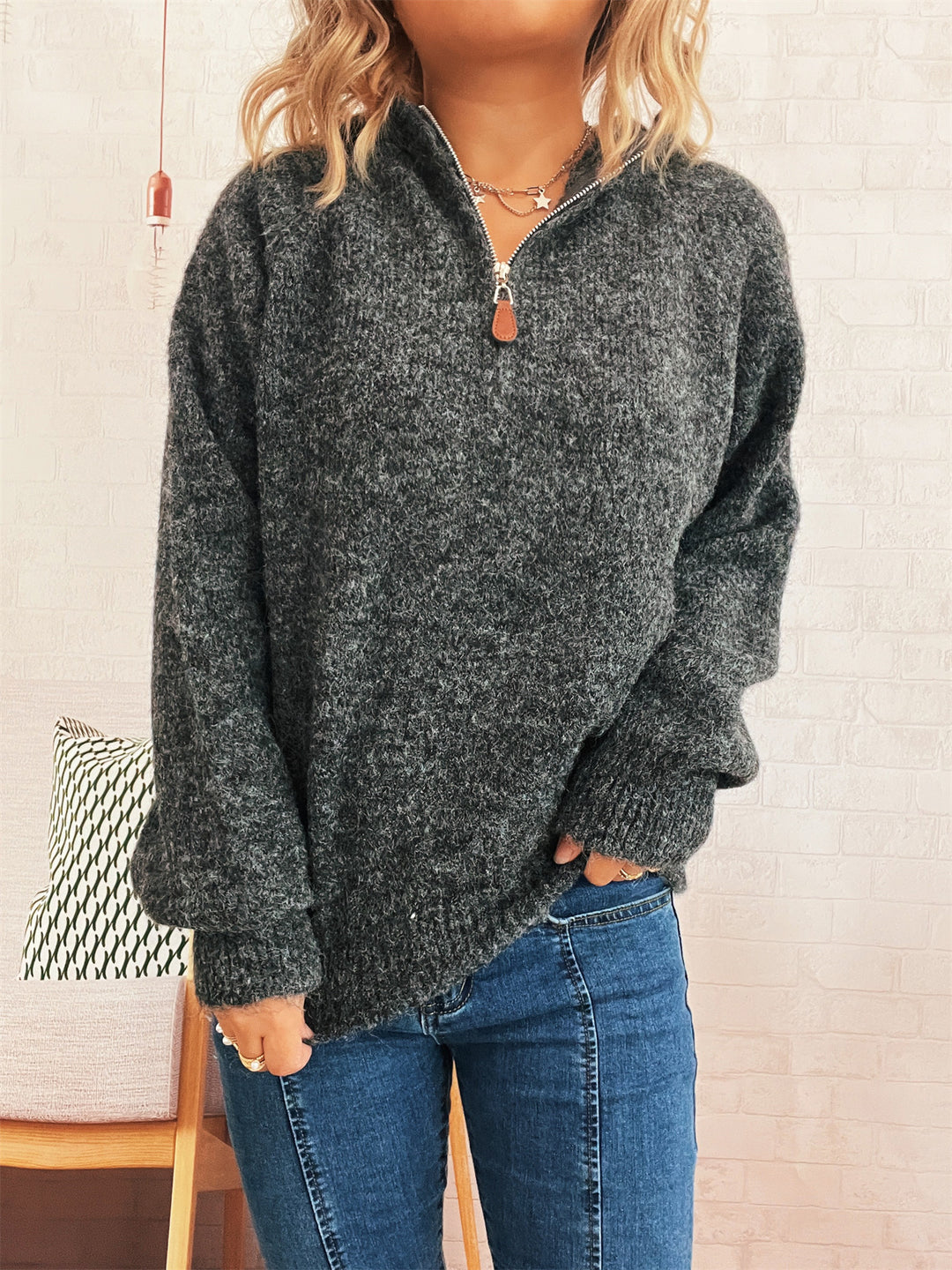 Damen kuscheliger Kapuzenpullover mit Zipper und modernem Rippdesign EB